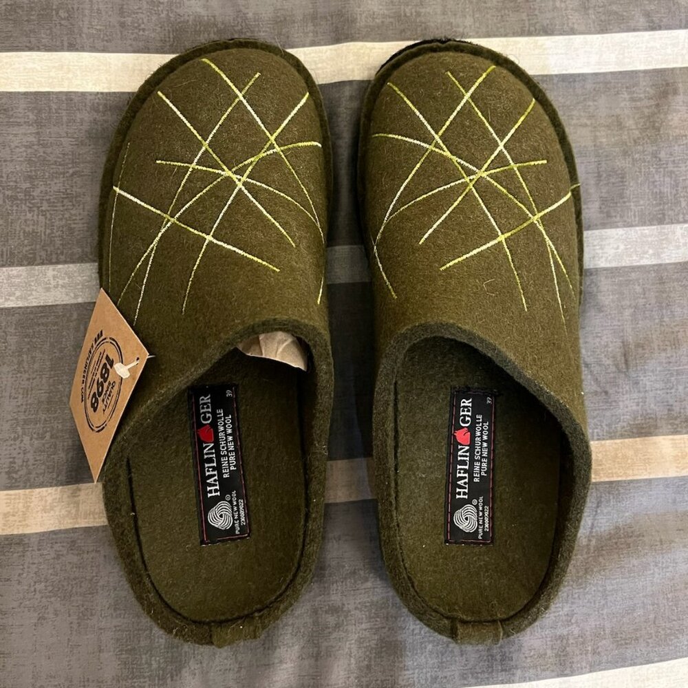 NIB-Haflinger Slipper Olive Green Mikado, 39